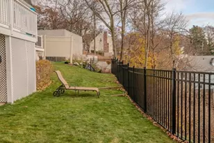 27 Temple St, Melrose, MA 02176 - Photo 37