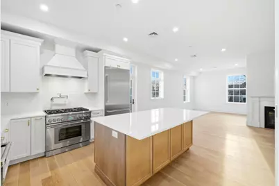 66 Pleasant Street #2, Marblehead, MA 01945 - Photo 7