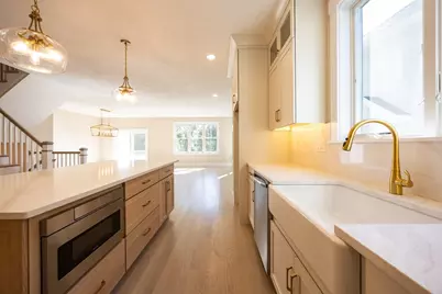 26 Thomas Mann Circle #37, Norfolk, MA 02056 - Photo 3