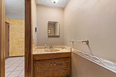 100 Asnebumskit Rd, Paxton, MA 01612 - Photo 13