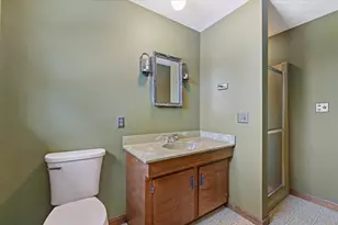 100 Asnebumskit Rd, Paxton, MA 01612 - Photo 21