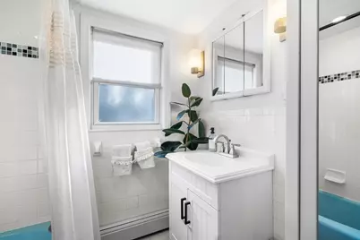 20 Powell St, Boston, MA 02132 - Photo 21