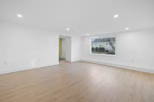 1 Knollwood Rd, Marblehead, MA 01945 - Photo 17