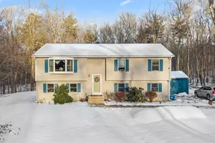 34 Lyman Barnes Rd, Brimfield, MA 01010 - Photo 1