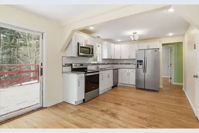 2064 Oak St, Palmer, MA 01080 - Photo 3