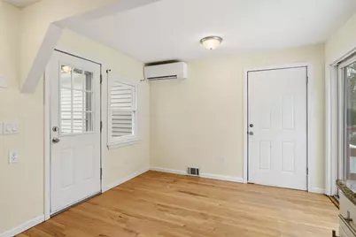 2064 Oak St, Palmer, MA 01080 - Photo 5