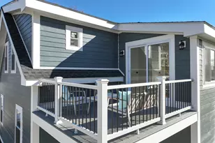 3 Arlington St, Amesbury, MA 01913 - Photo 33