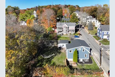 3 Arlington St, Amesbury, MA 01913 - Photo 3