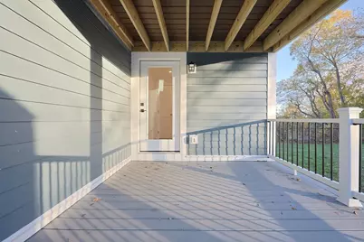 3 Arlington St, Amesbury, MA 01913 - Photo 17