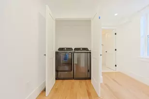 3 Arlington St, Amesbury, MA 01913 - Photo 13