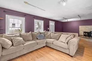 11 Central St, Georgetown, MA 01833 - Photo 9