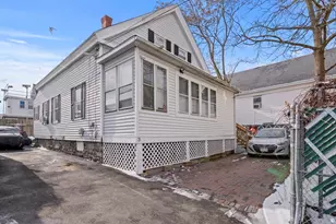 3 Butman Pl, Lowell, MA 01851 - Photo 1