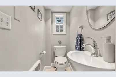 72 Columbine Rd, Milton, MA 02186 - Photo 9