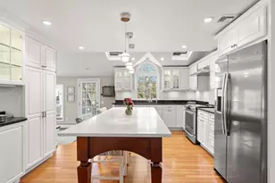 72 Columbine Rd, Milton, MA 02186 - Photo 3