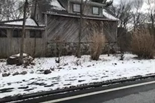 160 West St, Attleboro, MA 02703 - Photo 1