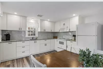 30 Ashkins Dr, Dennis, MA 02660 - Photo 9