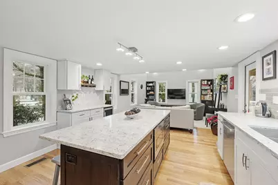 425 Bedford Street, Concord, MA 01742 - Photo 5