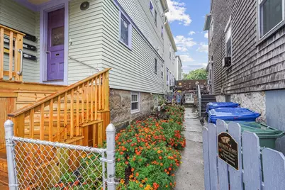 393 Pleasant St, New Bedford, MA 02740 - Photo 3