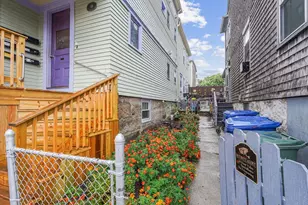 393 Pleasant St, New Bedford, MA 02740 - Photo 3