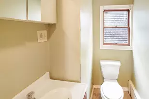 393 Pleasant St, New Bedford, MA 02740 - Photo 37