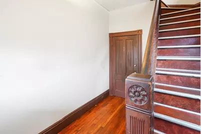 393 Pleasant St, New Bedford, MA 02740 - Photo 9