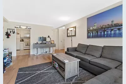 329 Harvard Street #10, Cambridge, MA 02139 - Photo 3