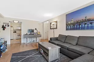 329 Harvard St, Cambridge, MA 02139 - Photo 3