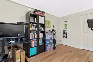 329 Harvard St, Cambridge, MA 02139 - Photo 5