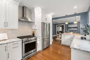 378 School St, Watertown, MA 02472 - Photo 7