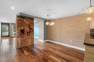 60 Merrimac St, Amesbury, MA 01913 - Photo 9