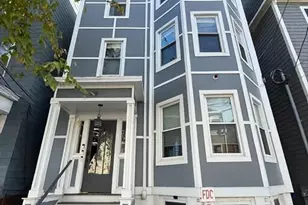 69 Falcon St, Boston, MA 02128 - Photo 13