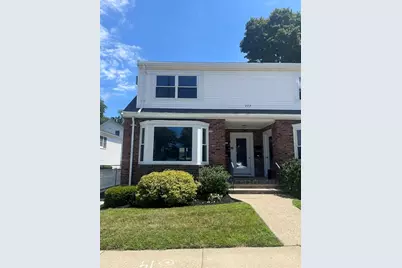 272 Main St #4, Stoneham, MA 02180 - Photo 3