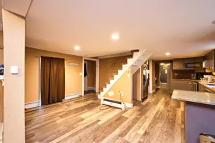 2106 Meridian St, Fall River, MA 02720 - Photo 9