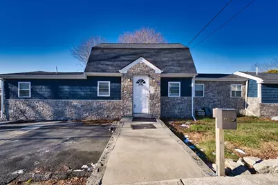 2106 Meridian St, Fall River, MA 02720 - Photo 3