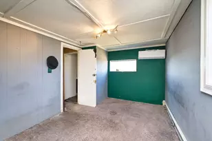 2106 Meridian St, Fall River, MA 02720 - Photo 17