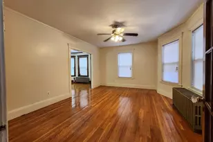 431 Eastern Ave, Lynn, MA 01902 - Photo 3