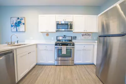 278 Court Street #101, Plymouth, MA 02360 - Photo 9