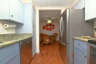 40 Woodrise Rd, Falmouth, MA 02540 - Photo 9