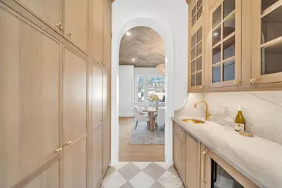 222 Grove St, Wellesley, MA 02482 - Photo 11