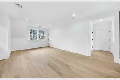 222 Grove St, Wellesley, MA 02482 - Photo 31