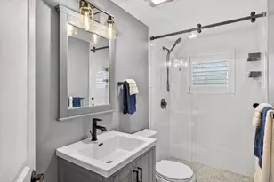 539 Commercial St, Provincetown, MA 02657 - Photo 11