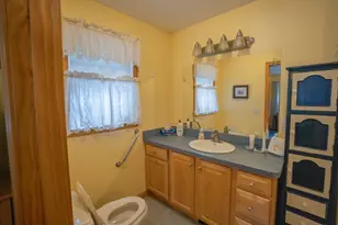 10 Pine Lake Dr, Wareham, MA 02571 - Photo 15