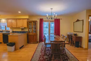 10 Pine Lake Dr, Wareham, MA 02571 - Photo 9