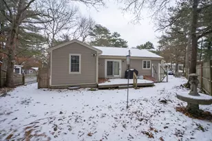 10 Pine Lake Dr, Wareham, MA 02571 - Photo 3