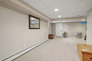 8 Beach Rd, Shrewsbury, MA 01545 - Photo 23