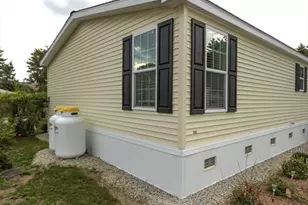 3 B St, Merrimac, MA 01860 - Photo 9