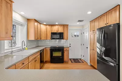 30R Harbor Street, Danvers, MA 01923 - Photo 17