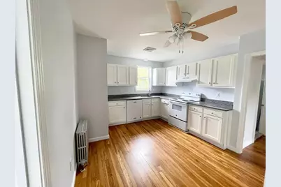 2 Snowling Rd #B, Uxbridge, MA 01569 - Photo 1