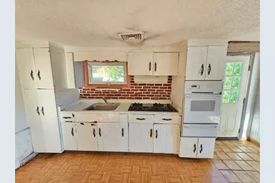 94 Clark Rd, Spencer, MA 01562 - Photo 9