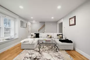 8 Patrick St, Attleboro, MA 02703 - Photo 9